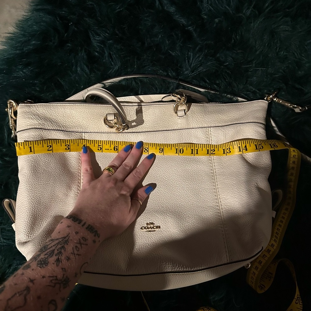 Coach chalk and gold satchel - Picture 4 of 7